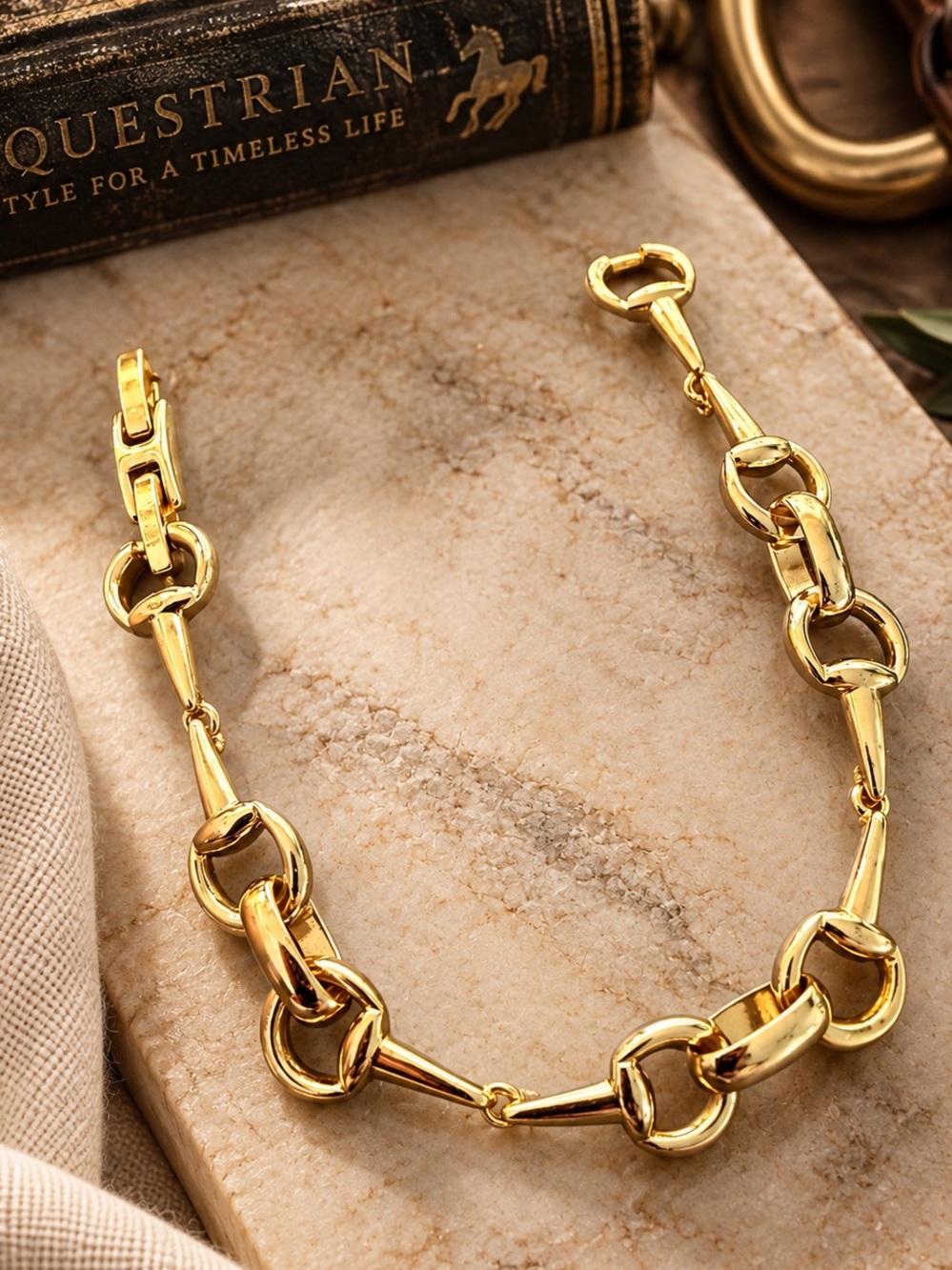 Gold Tone Snaffle Horse Bit Bracelet 7” Equestrian Link Statement Jewelry - Picture 2 of 6